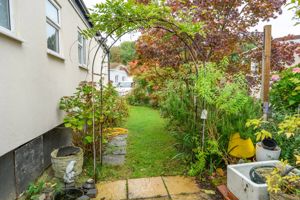 Photo 9- click for photo gallery